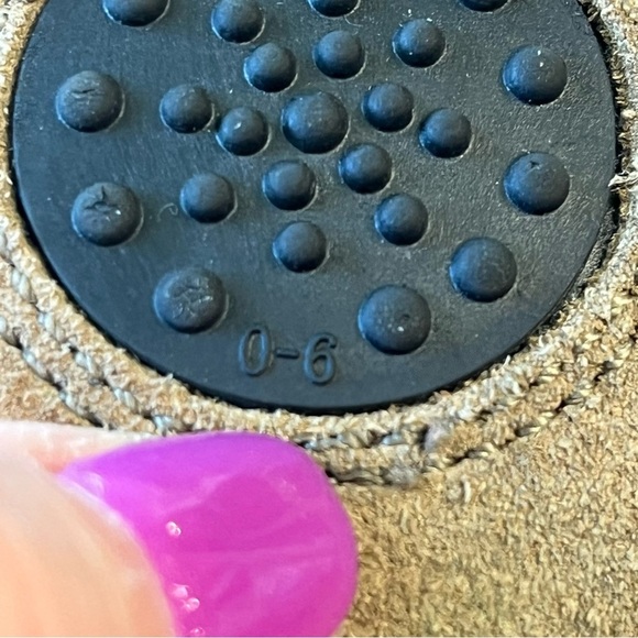 Livie and Luca navy first walkers leather shoes size 0-6 months - Picture 9 of 9